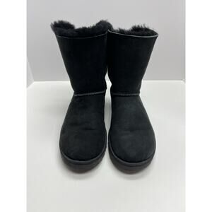 UGG Australia Women’s Bailey Bow II Black Suede Shearling Boots Size 9 EU 40